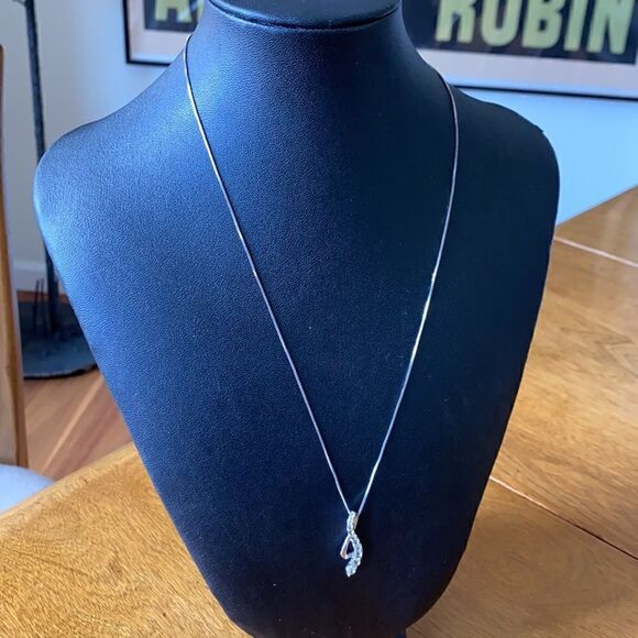 Sterling silver necklace & pendant - Picture 2 of 6